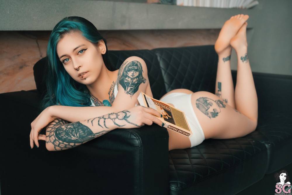Frutella in Emerald by Suicide Girls | Photo: 8773431