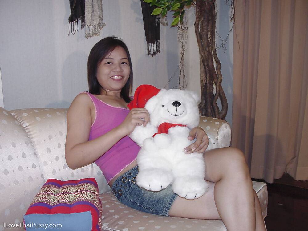 hairy Asian babe Bong counts days till amazing pussy fucking - #16