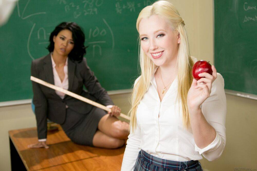 Hot blonde schoolgirl baring tiny tits & teacher baring hot ass in classroom - #13