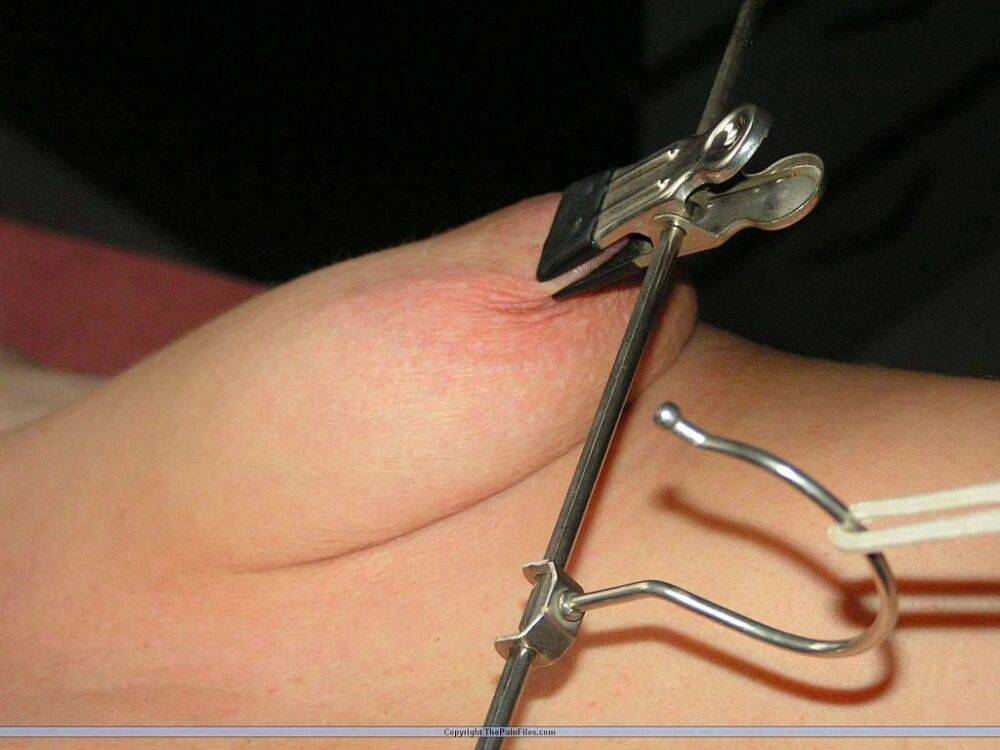 Female pain slut has her nipples tortured while restrained and blindfolded - #10