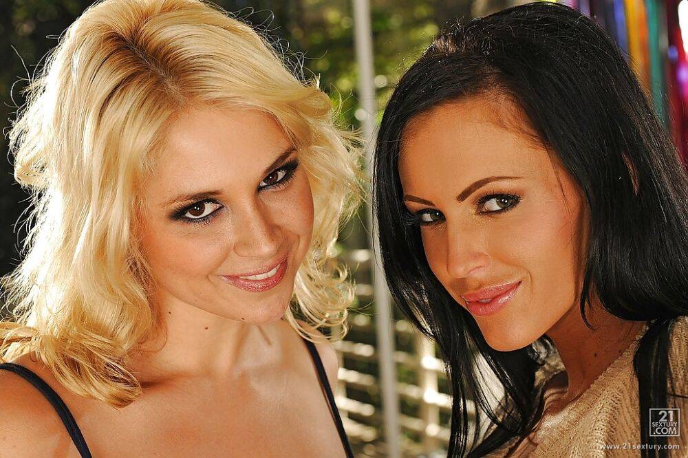 Sarah Vandella and Jenna Presley reaching climax several times per day - #1