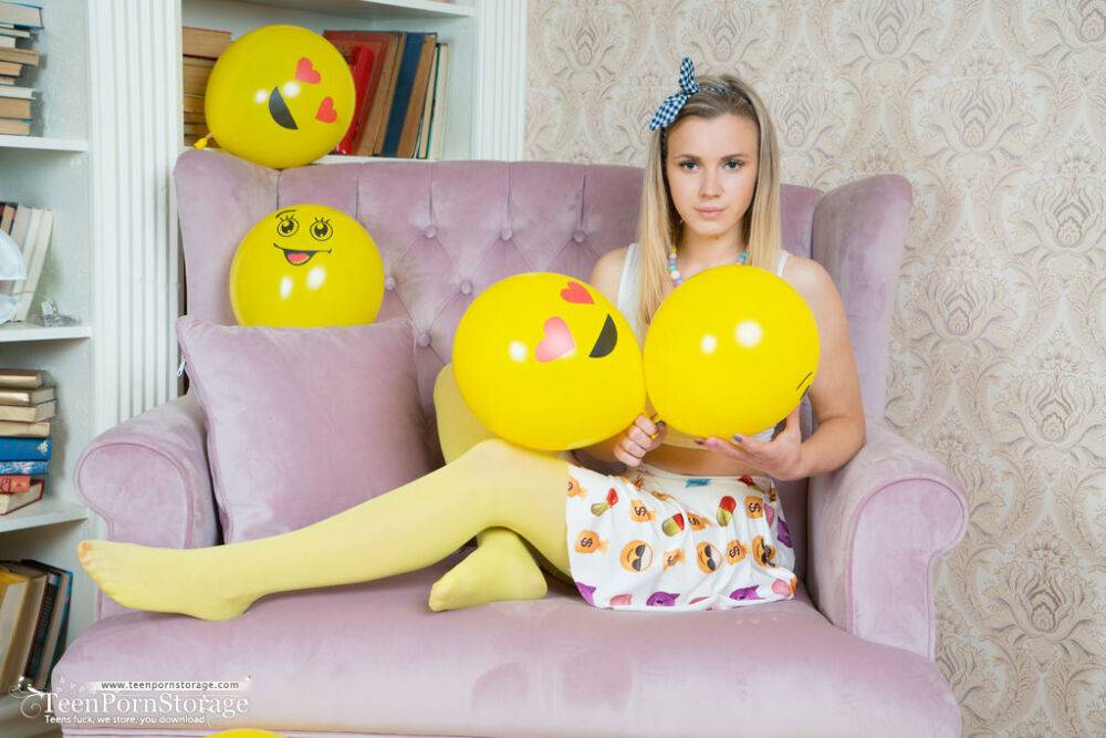 Adorable young girl Pink holds balloons before getting bare naked - #12