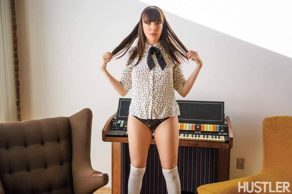 Solo MILF Dana DeArmond strips to white hooker socks and heels in sexy manner - #9