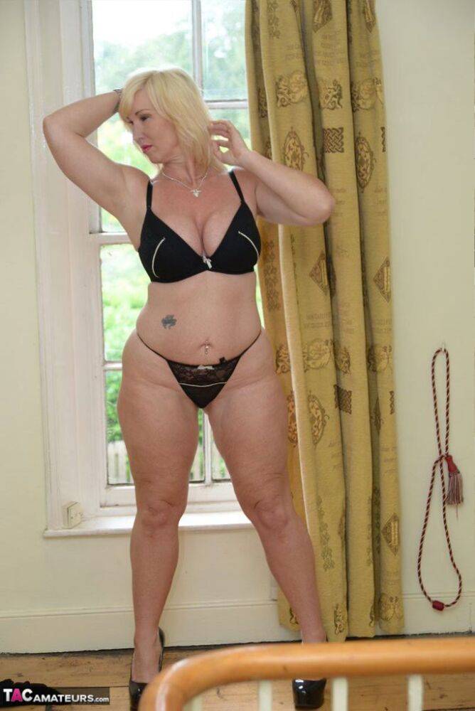 Blonde BBW Melody takes off her lingerie set to pose nude for the first time - #3