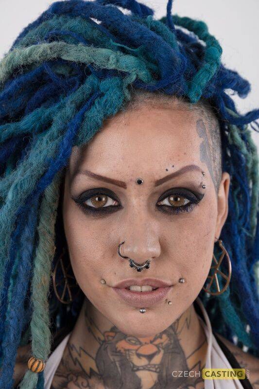 Punk girl with a headful of dyed dreads stands naked in her modelling debut - #15