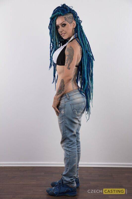 Punk girl with a headful of dyed dreads stands naked in her modelling debut - #4