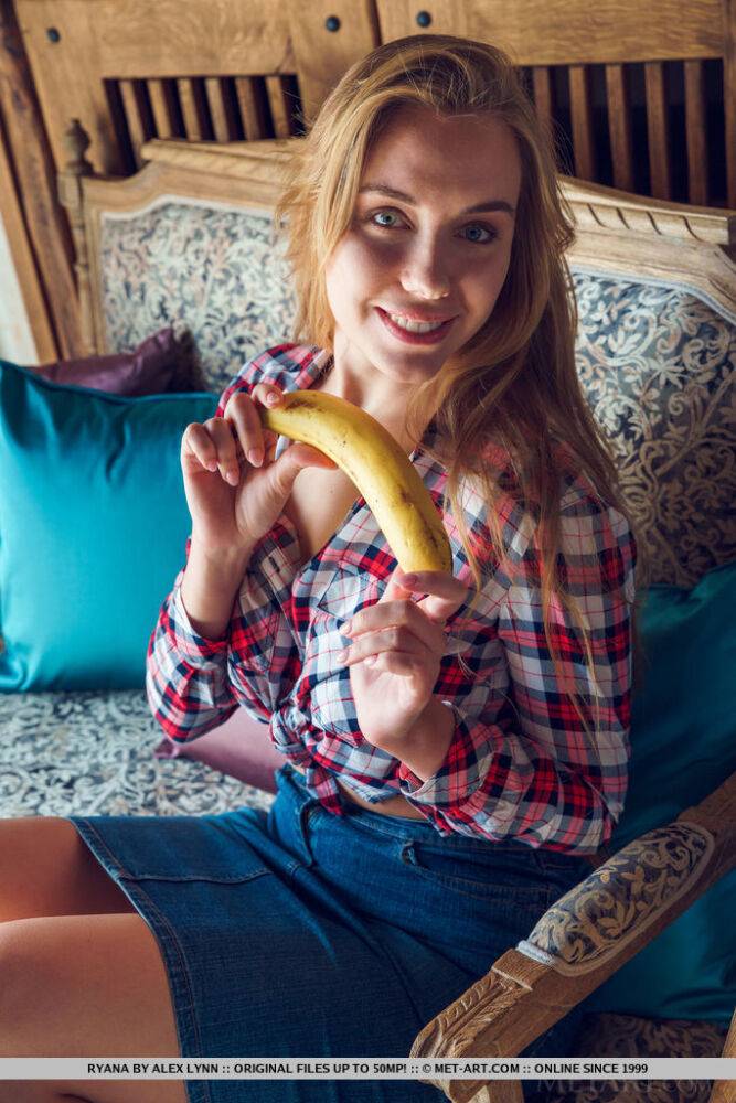 Sexy teen Ryana peels a banana prior to showing her sweet pussy in the nude - #12