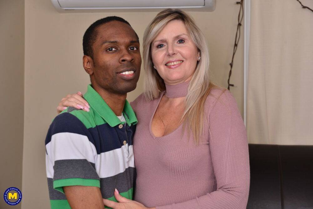 Horny mom Velvet Skye gives a young black guy a great fucking lesson - #6