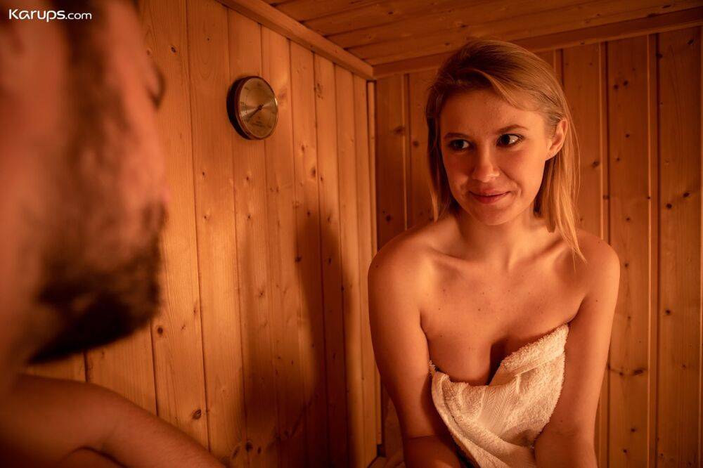 Beautiful girl Eyla Moore has her toes & twat licked in a sauna before fucking - #7