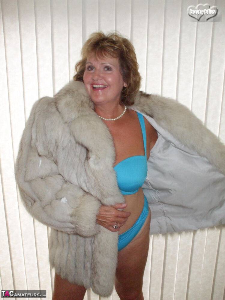 Solo granny Busty Bliss looses her tan lined tits from a fur coat - #8