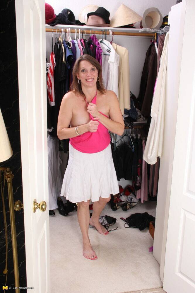 American housewife models naked while trying on lingerie in walk in closet - #6