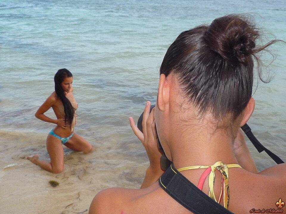 Glamour models take off their bikinis to model in the nude on a tropical beach - #16