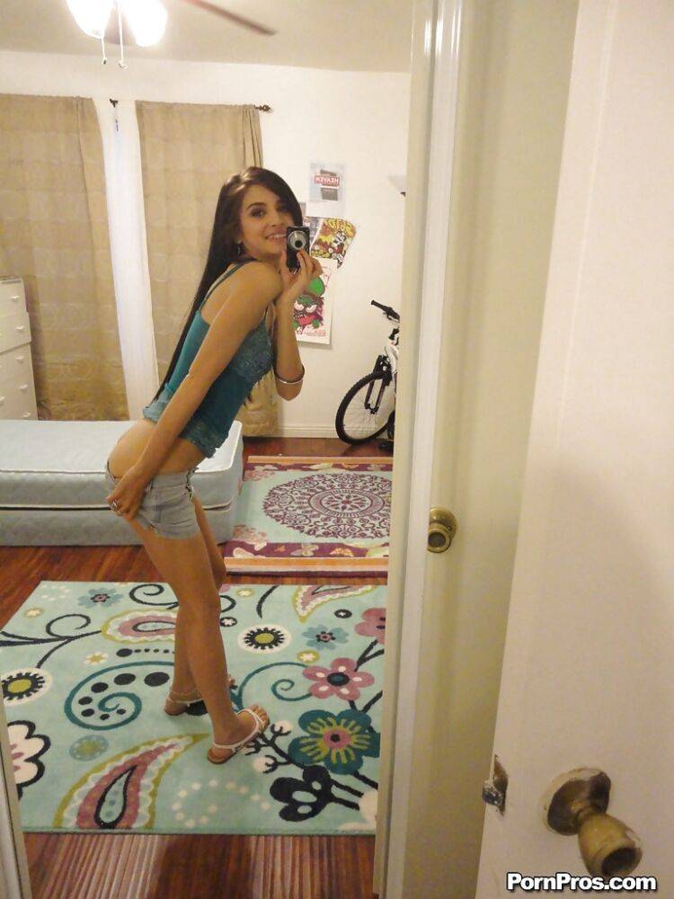 Slender female Zoey Kush ditching her shorts and top while taking selfies - #3