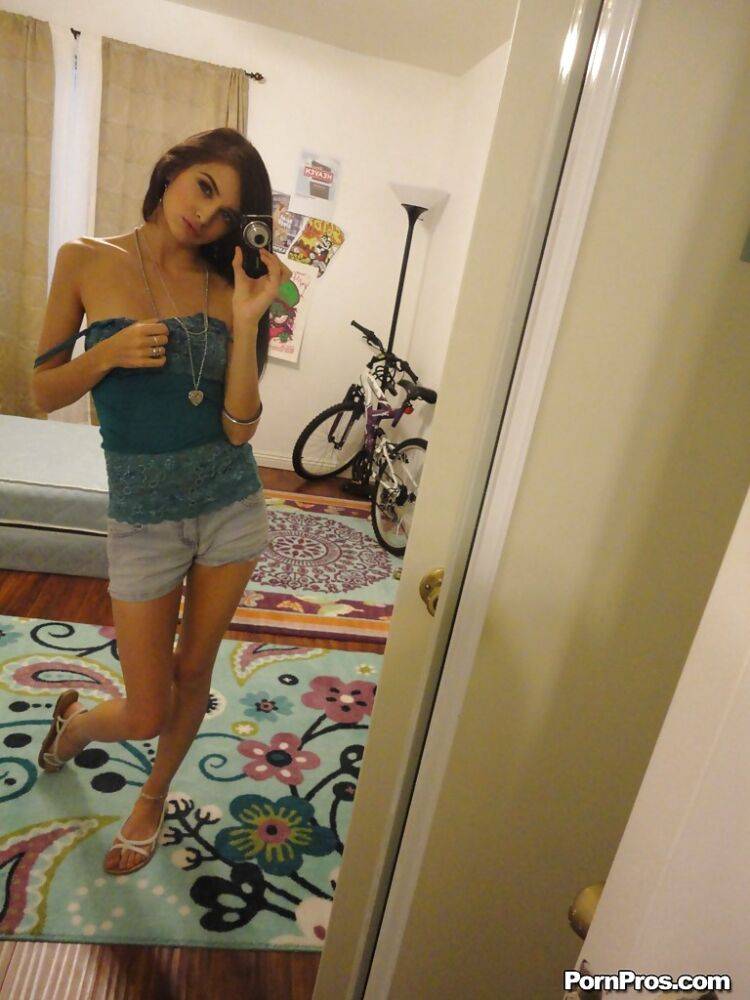 Slender female Zoey Kush ditching her shorts and top while taking selfies - #16