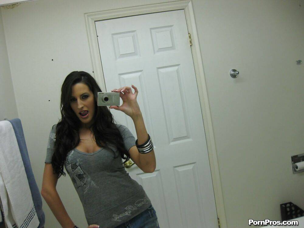 Real ex-gf Kourtney Kane taking self shots in mirror while stripping naked - #8