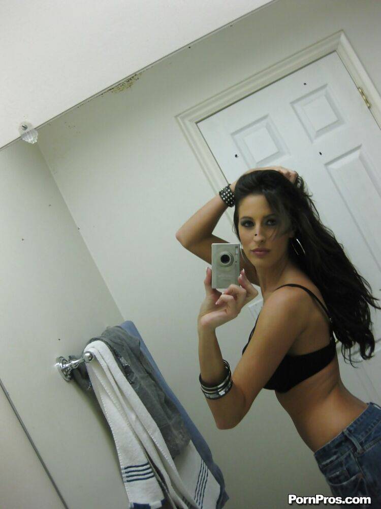 Real ex-gf Kourtney Kane taking self shots in mirror while stripping naked - #2