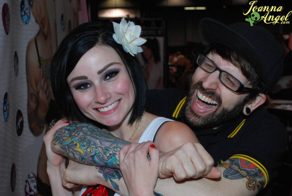 Tattooed amateurs shows off their bare asses while naked at a party - #5