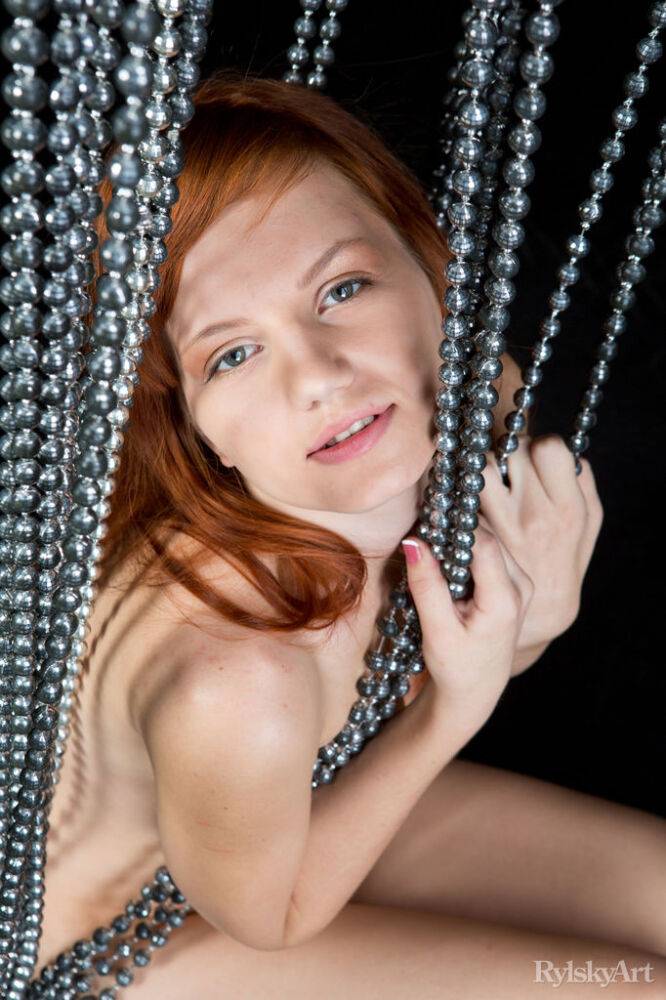 Natural redhead Solana models completely naked for a solo gig - #9