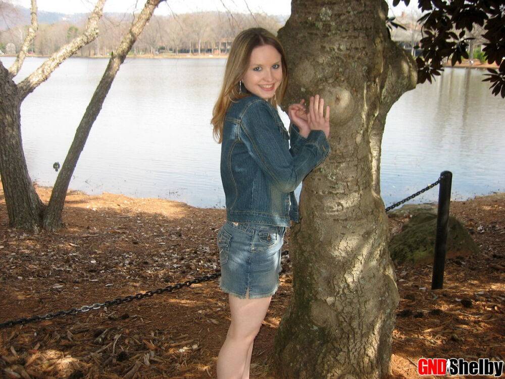 Cute slutty teen Shelby flashes her hard nipples at the lake in a public park - #4