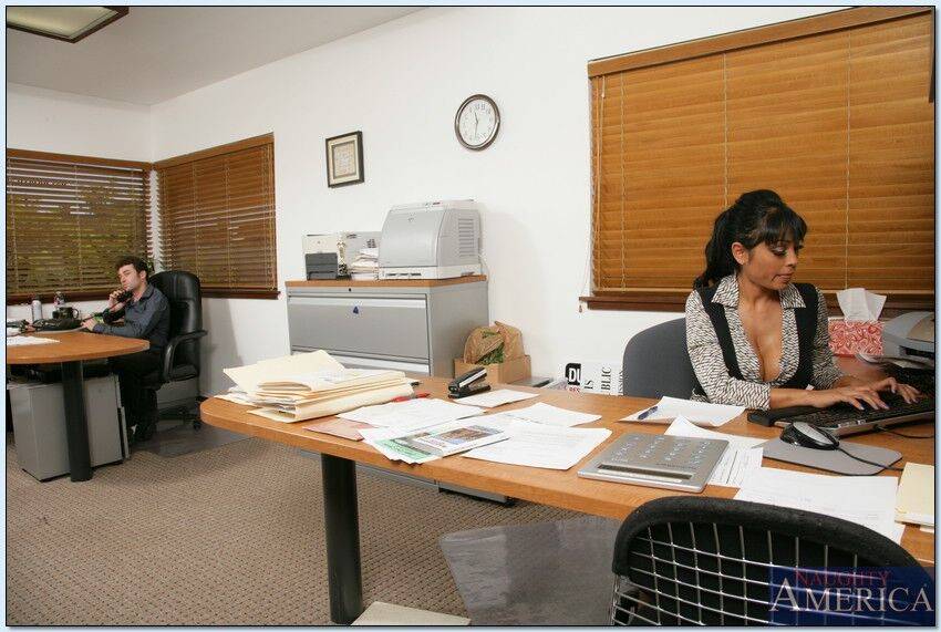 Ravishing hindu MILF Priya Anjali Rai scoring huge dick in the office - #12