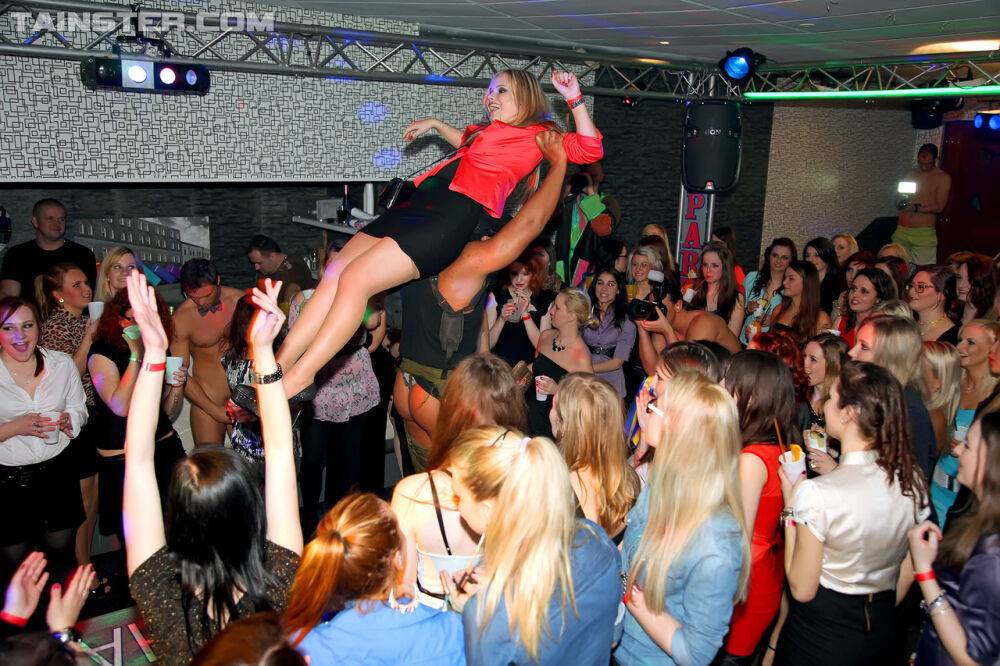 Girls go wild over males strippers at an out of control bachelorette party - #14