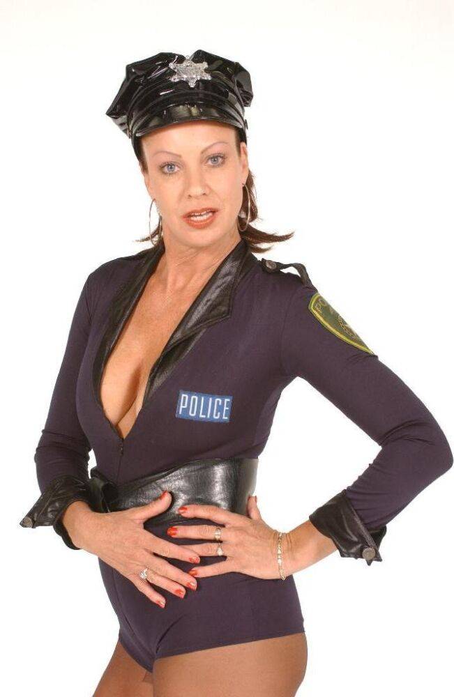 Nasty wife Vanessa Videl takes off her slutty police uniform and shows off her - #15