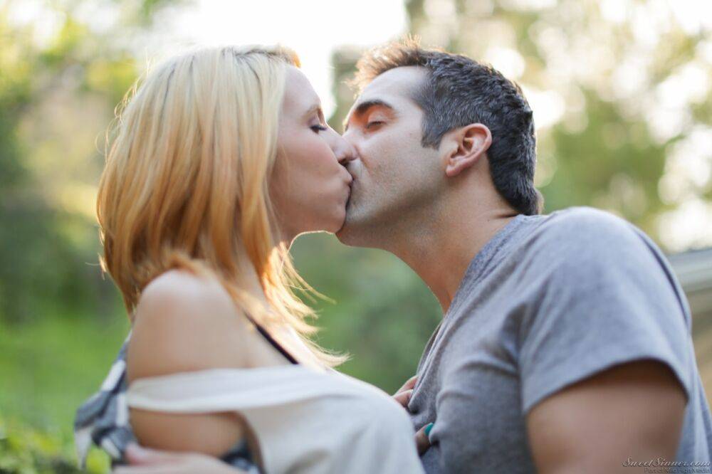 Hot blonde Cece Capella fully clothed kissing Donnie Rock outdoors - #10