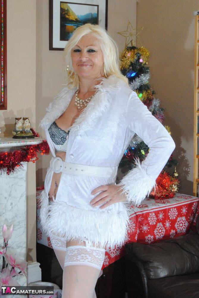 Older amateur Platinum Blonde shows her floppy tits in white panties & hosiery - #5