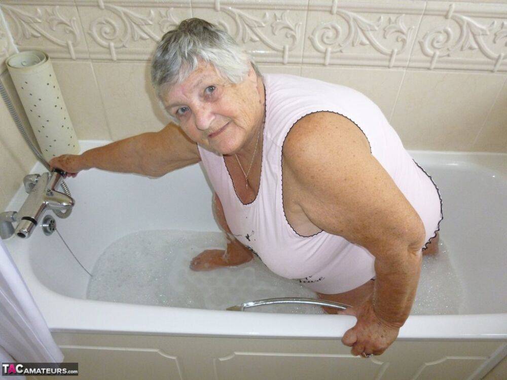 Old British fatty Grandma Libby gets naked while taking a bath - #2