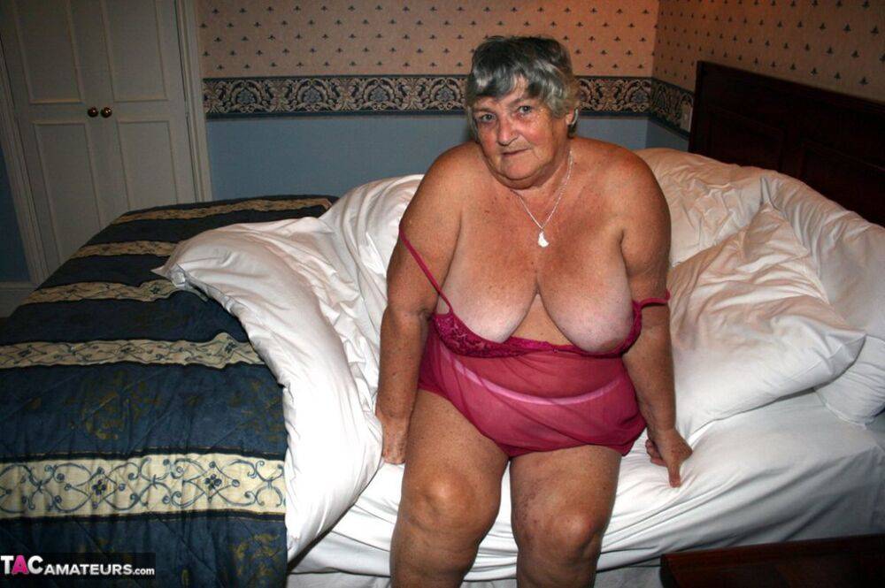 Obese granny Grandmalibby removes lingerie and underwear to model butt naked - #10