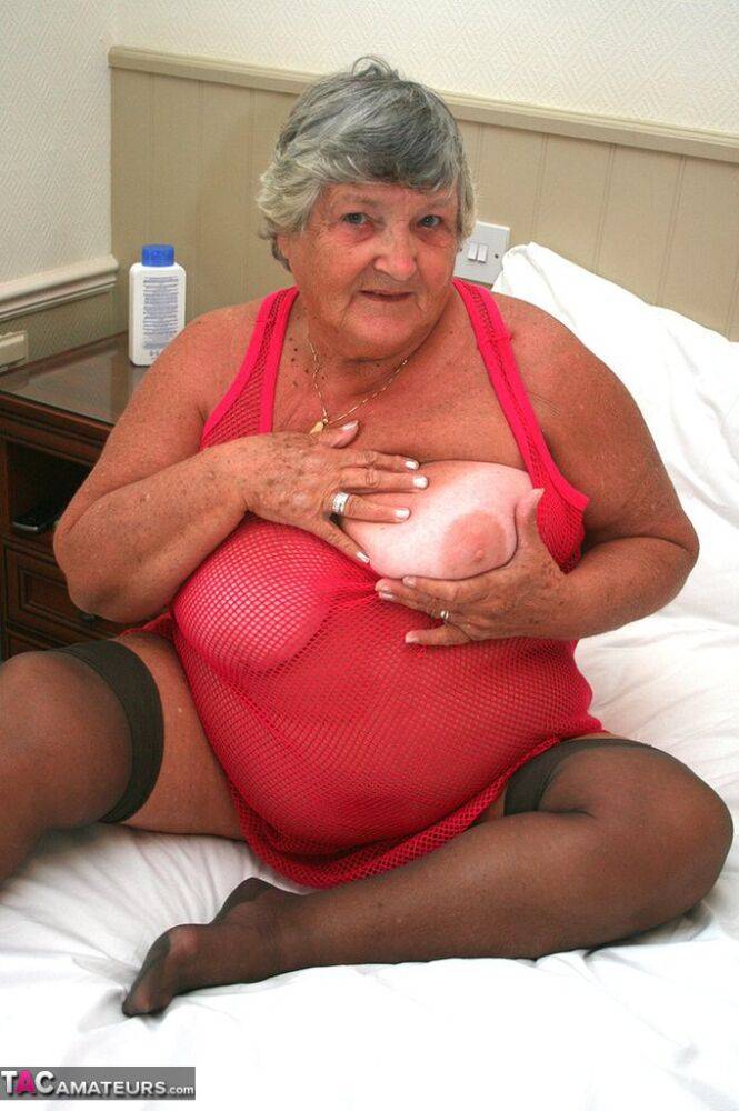 Obese senior citizen Grandma Libby gets naked before masturbating with a toy - #16