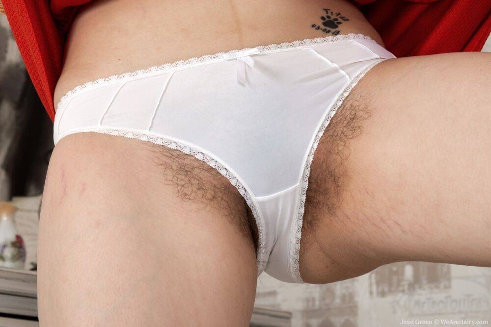 Solo girl Jessi Green releases her hairy bush from white underwear - #15