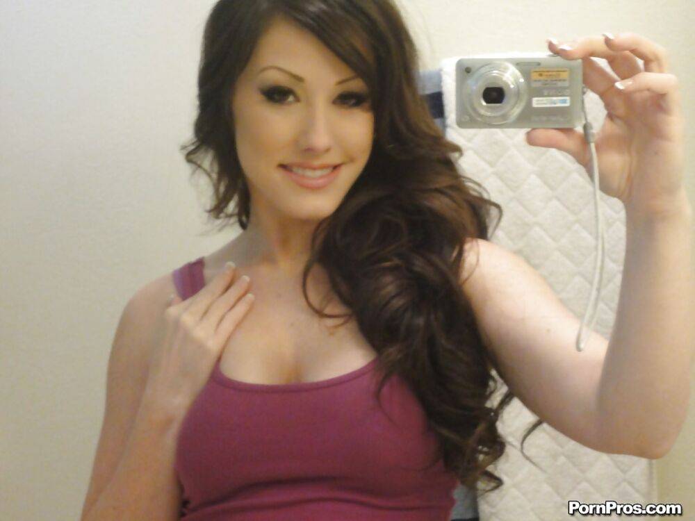 Glamorous young babe Jennifer White makes some self shots in a bathroom - #16