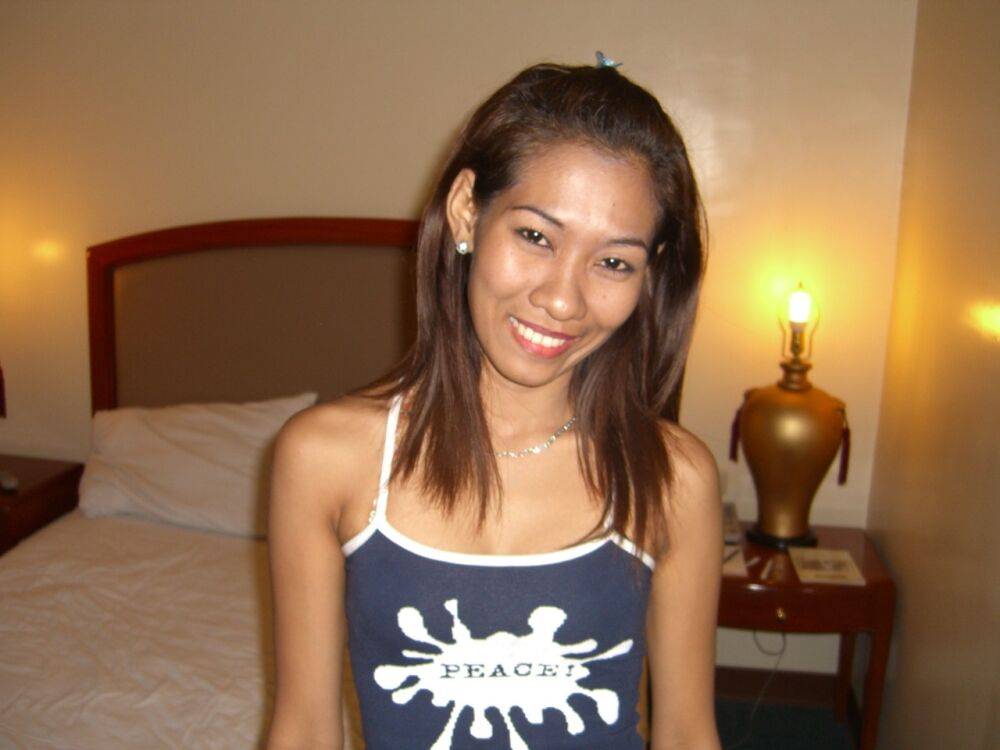 Asian first timer makes her nude debut on top of white bed sheets - #12