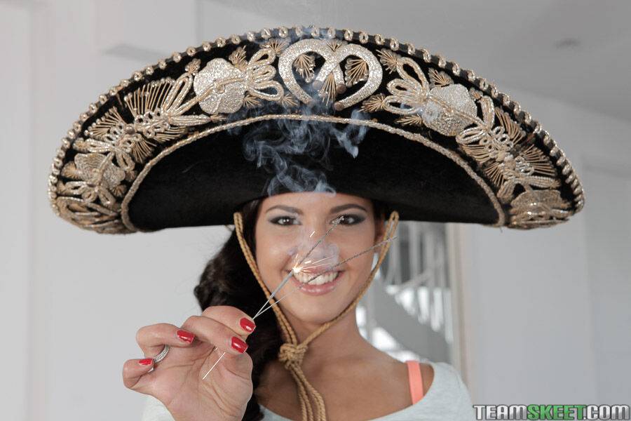 Cute Latina babe Apolonia Lapiedra posing fully clothed in Sombrero - #16