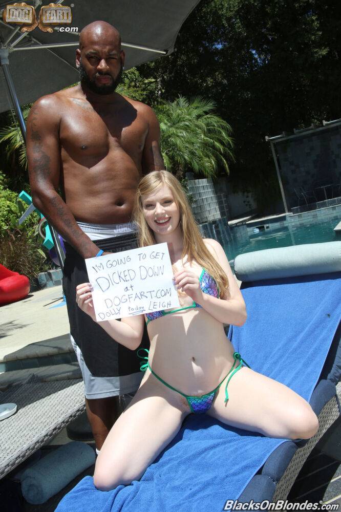 Pale blonde hottie with natural tits Dolly Leigh fools around at the pool - #2