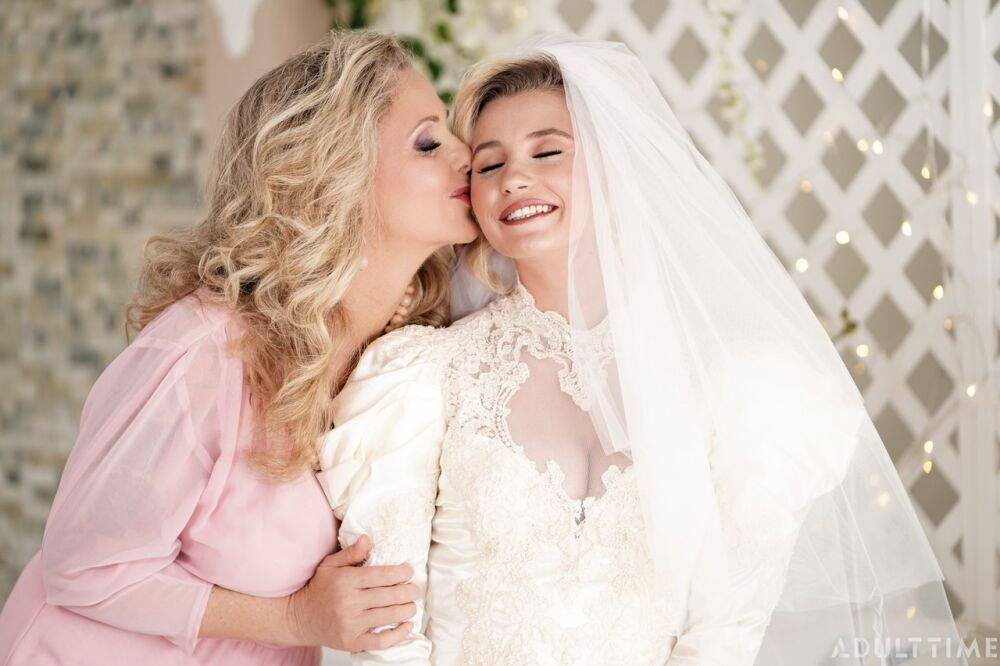 Carolina Sweets is affixed with a garter before a lesbian wedding to Julia Ann - #7