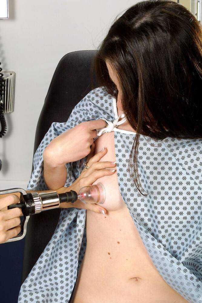 Female doctor gets overly friendly while examining a young girl's pussy - #9