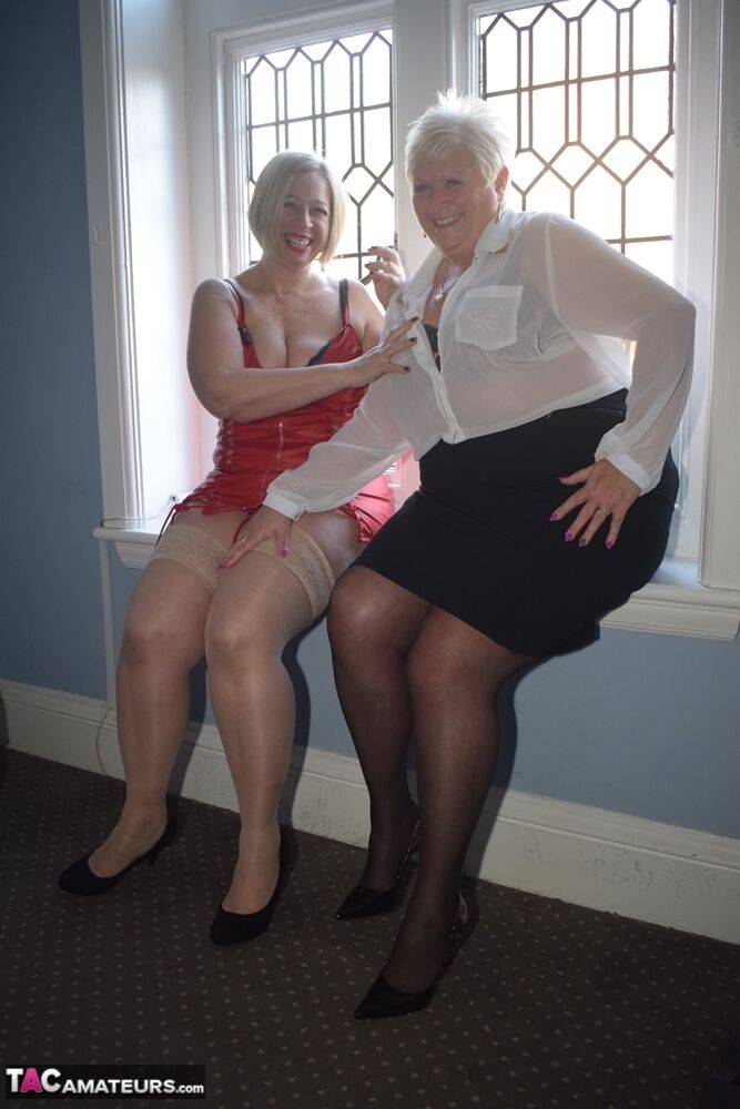 Overweight older lesbians disrobe to nylons before toying their pussies - #2