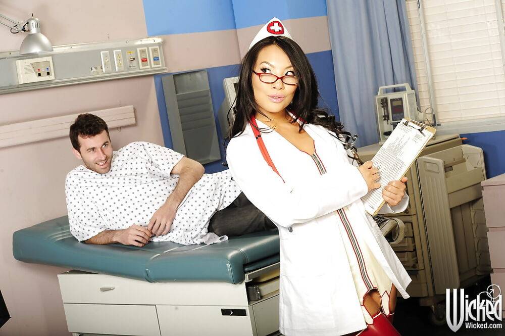 Beautiful big tits nurse Asa Akira is pleasing her hot client - #7