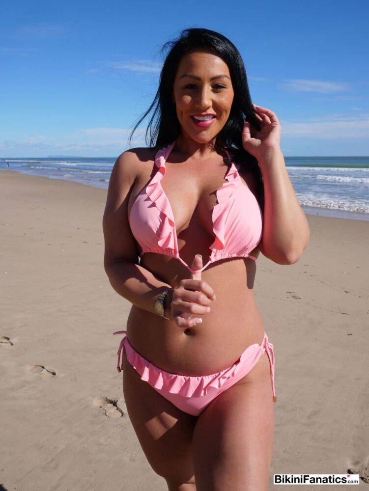 Candi is one helluva fine thick girl With hips as wide and an ass as big as - #7