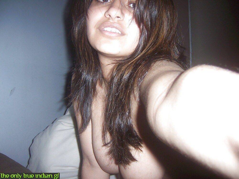 Indian girl removes her headset before taking selfies of her big tits - #10