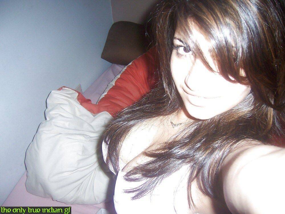 Indian girl removes her headset before taking selfies of her big tits - #9