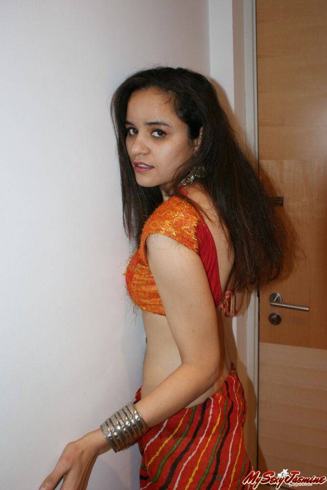 Indian princess Jasime takes her traditional clothes and poses nude - #10