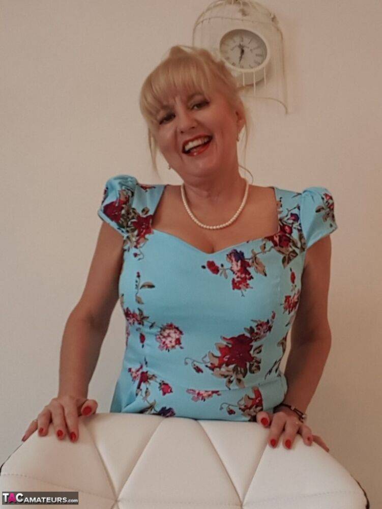 Classy mature Lorna Blu hiking dress to spread pussy lips & pinching nipples - #2