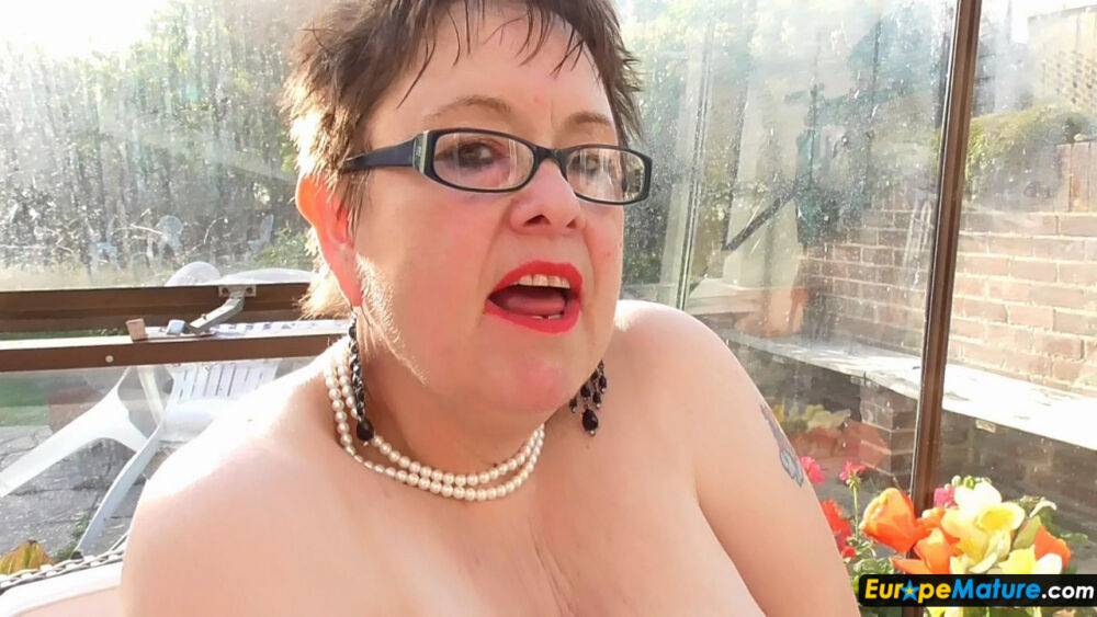 Europe Mature Busty BBW mature ladies solo action - #10