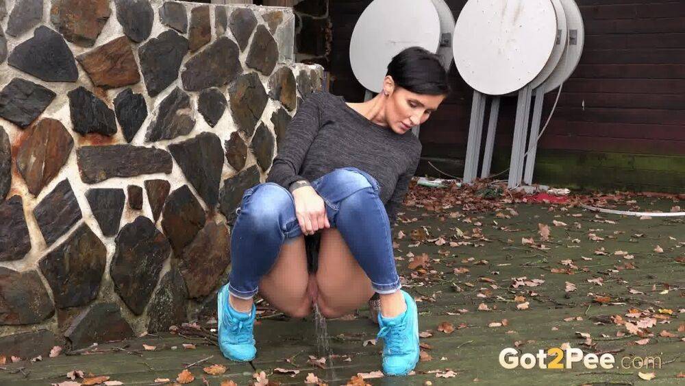 Busty Gabriellla Gucci in jeans undressing and pissing in public - #11