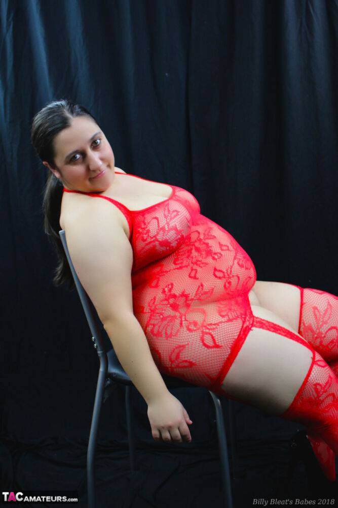 Amateur BBW Kimberly Scott poses non nude in red lingerie and matching hosiery - #14