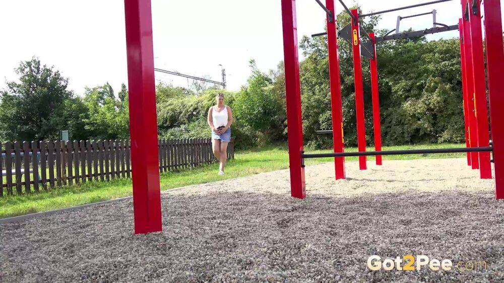 Got 2 Pee Nikki Dream pees in the public park - #10