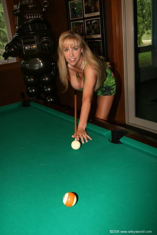 Mom gets sex on the pool table - #1